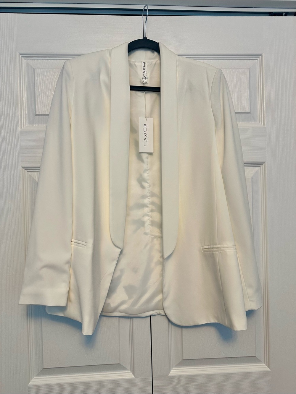 Mural Women's Ivory Open-Front Blazer
